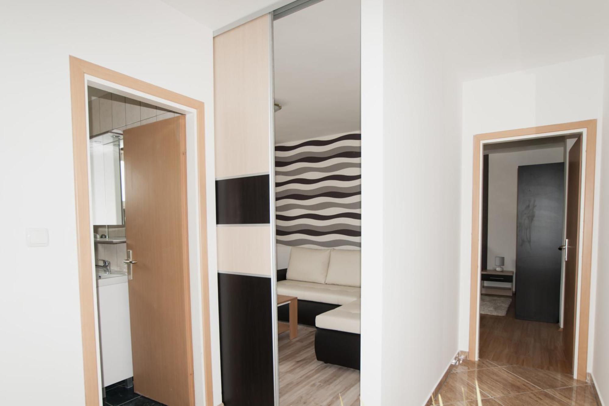Apartments Toka بيتريتْشاني الغرفة الصورة