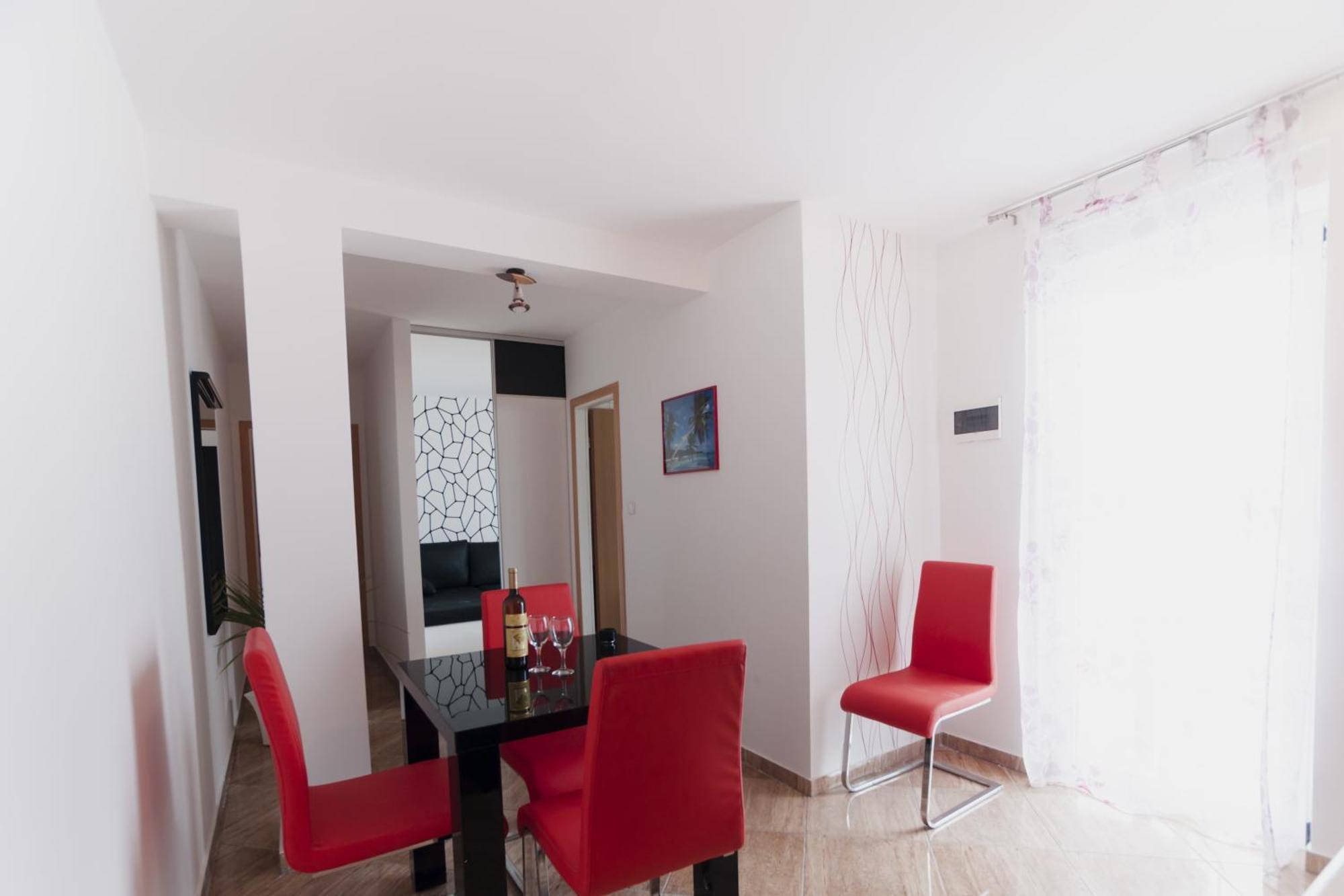 Apartments Toka بيتريتْشاني الغرفة الصورة