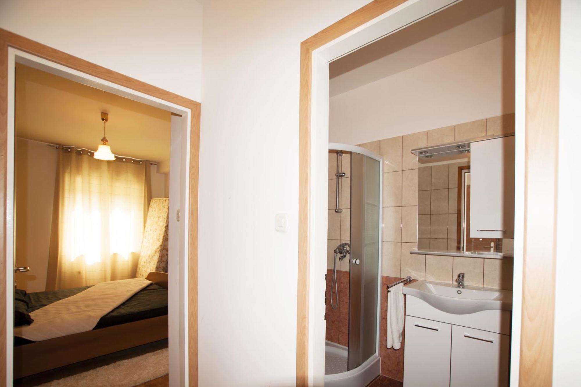 Apartments Toka بيتريتْشاني الغرفة الصورة