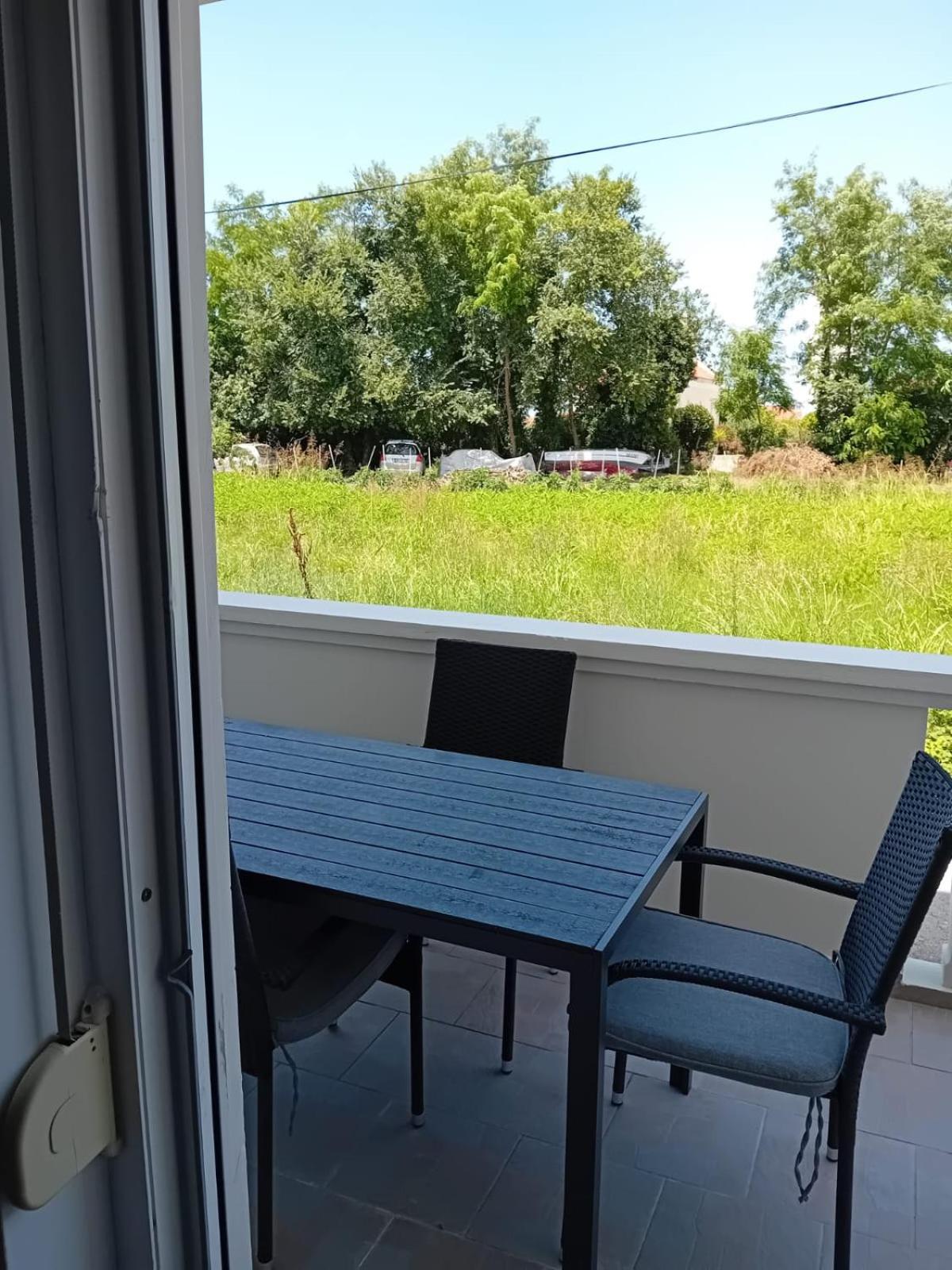 Apartments Toka بيتريتْشاني المظهر الخارجي الصورة
