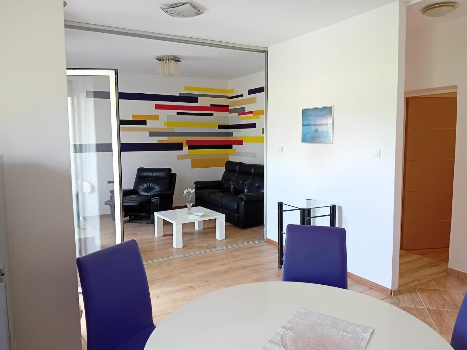 Apartments Toka بيتريتْشاني المظهر الخارجي الصورة